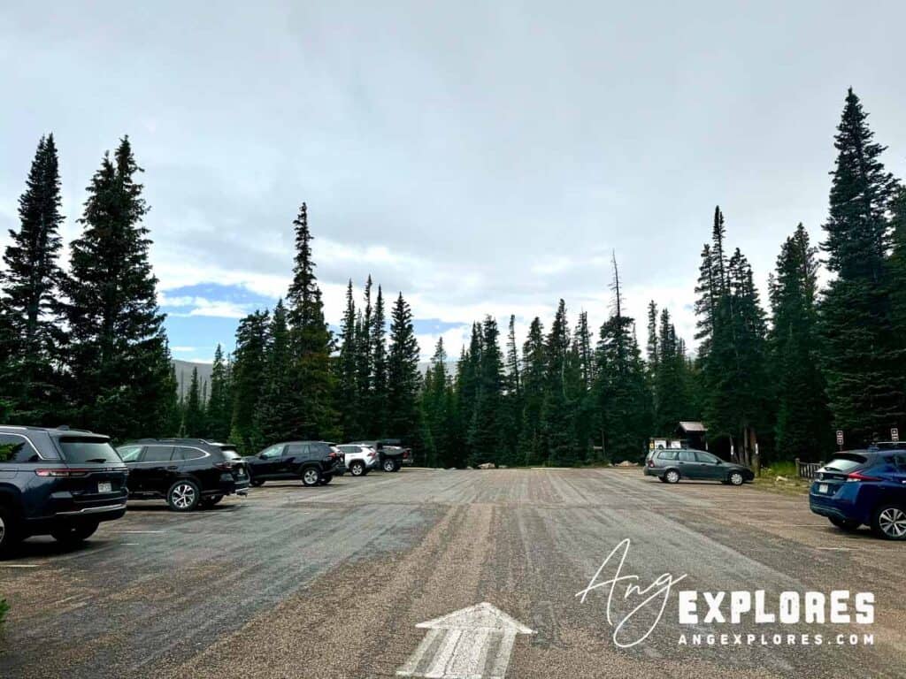 mitchell lake trailhead parking