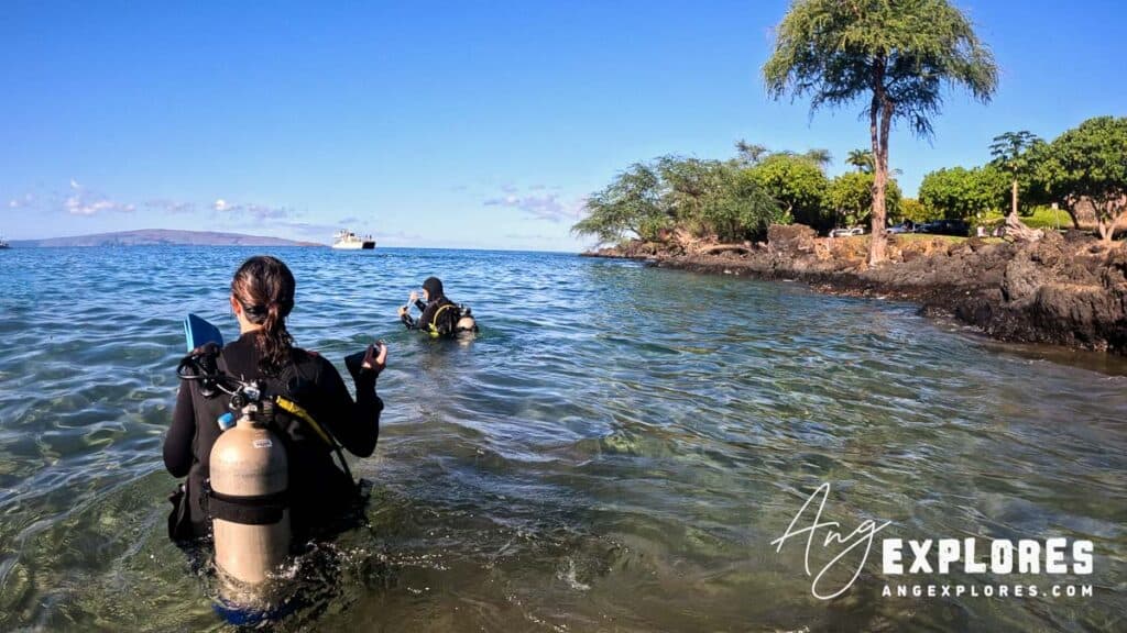 Scuba Diver entering the water at Makena Landing/5 Caves