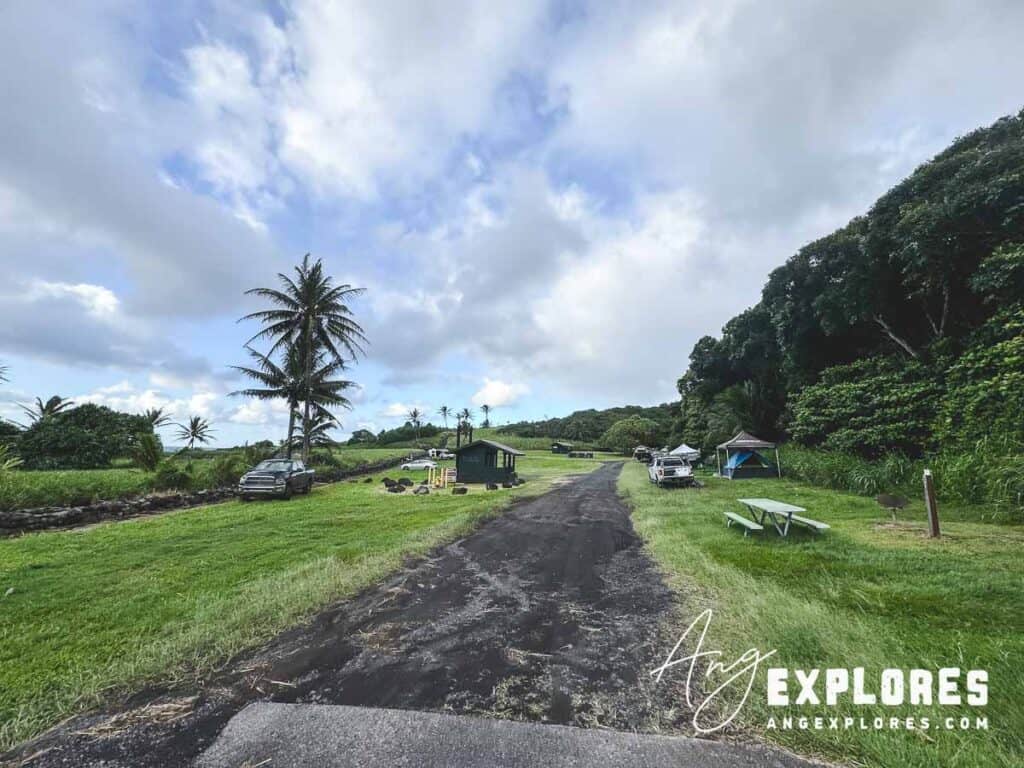 Parking at Kipahulu Campground, Hana Maui