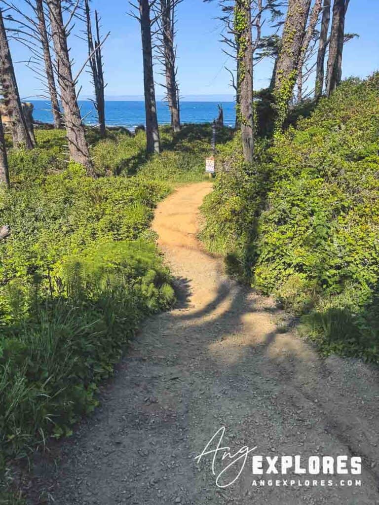 rocky path to devils punchbowl