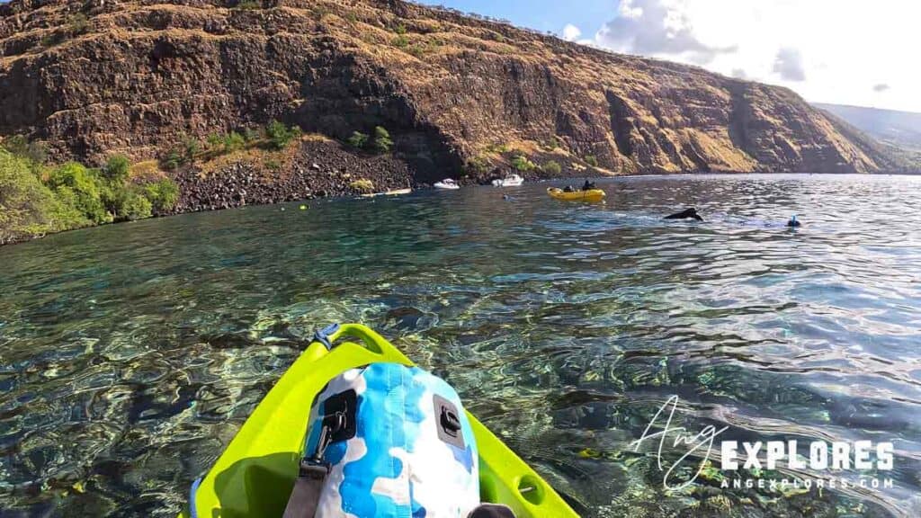 boats at kealakekua bay