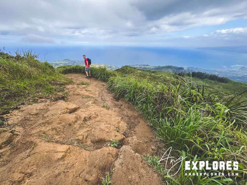 Ocean vistas from waihee ridge maui