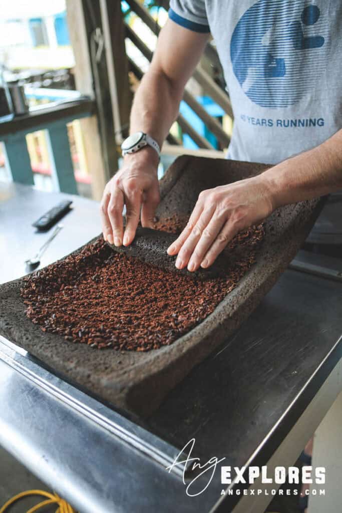 chocolate making class san pedro belize