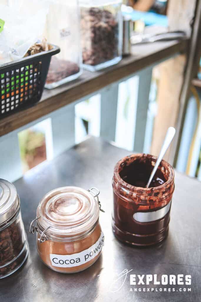chocolate making experience in ambergris caye